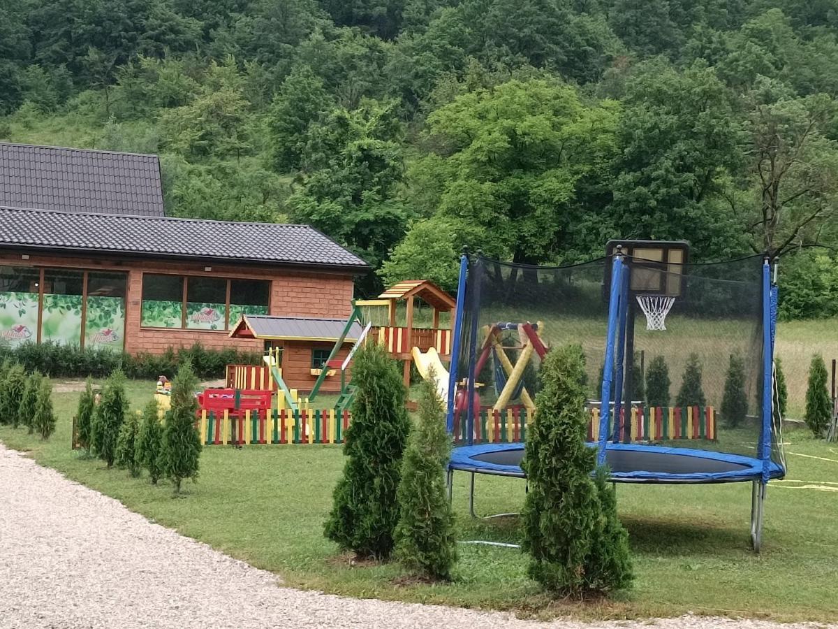 Live Nature Bihać Exteriör bild