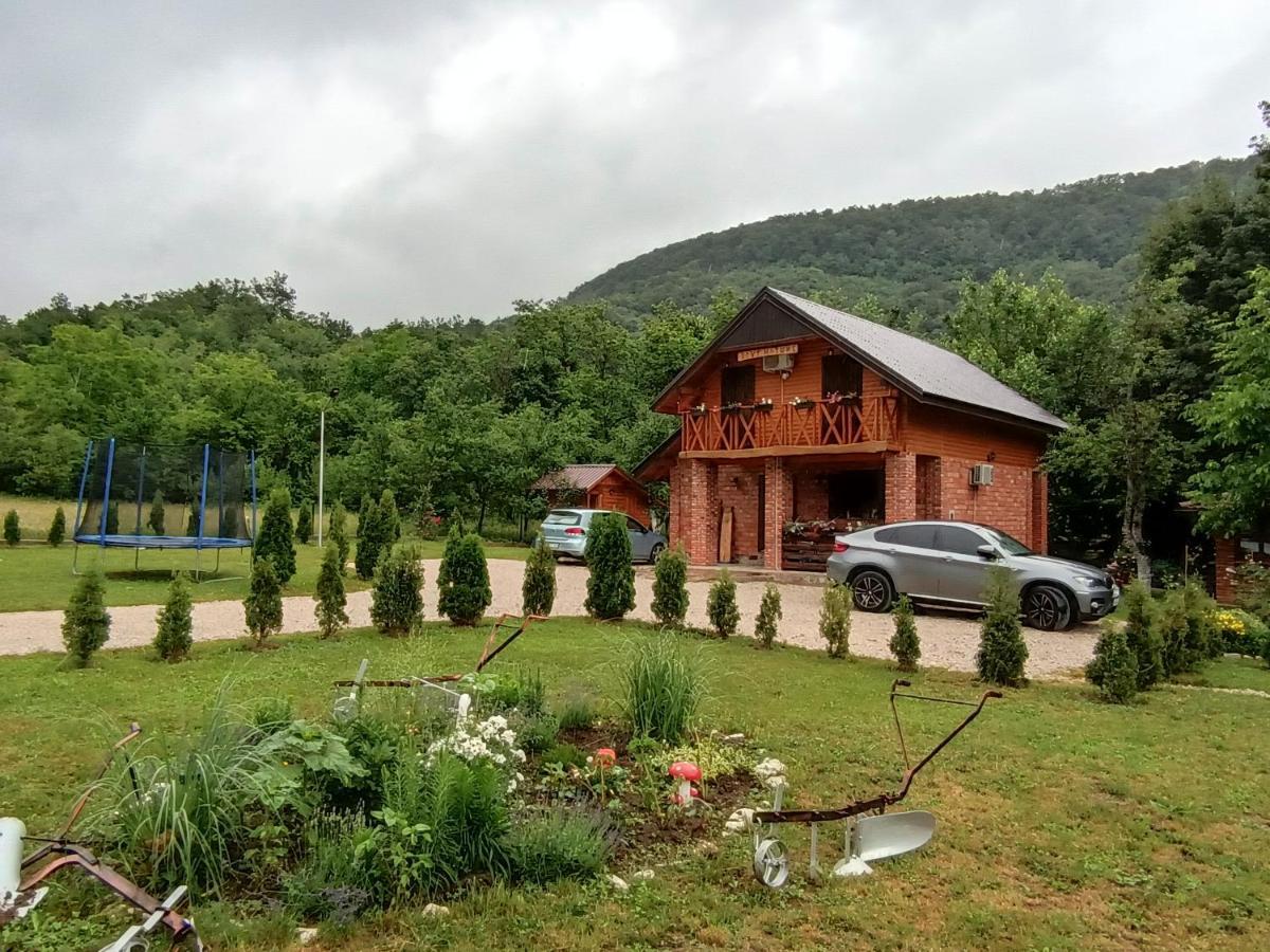 Live Nature Bihać Exteriör bild