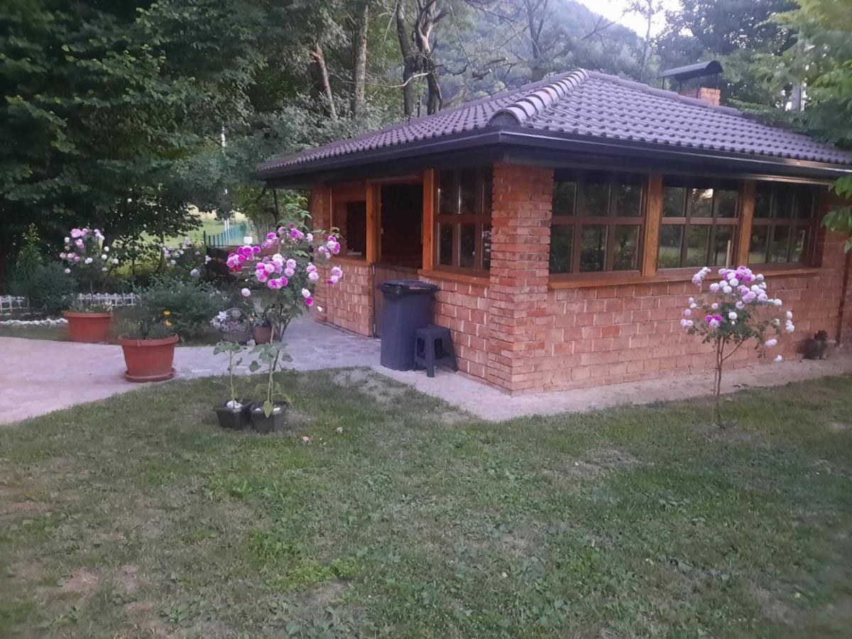 Live Nature Bihać Exteriör bild